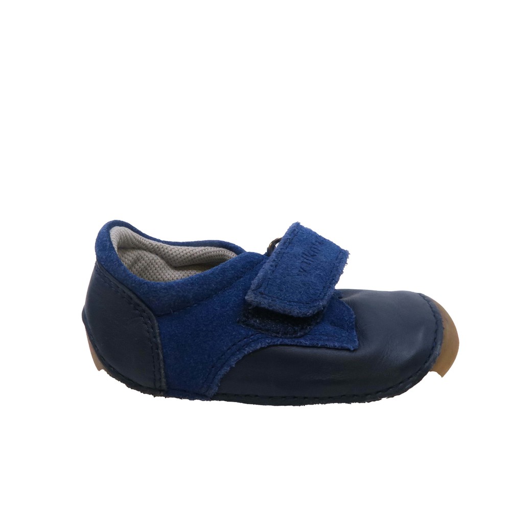 M&S Boys Blue Shoes size: 2.5 Infant
